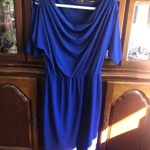 Pretty blue cocktail dress with great neckline